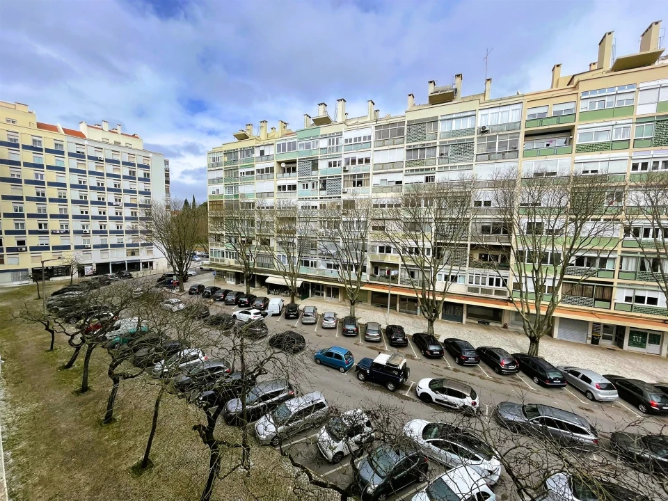 Apartamento T3 para Venda em Benfica Foto 25