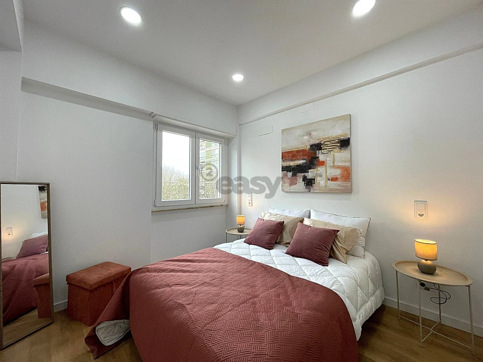 Apartamento T3 para Venda em Benfica Foto 23
