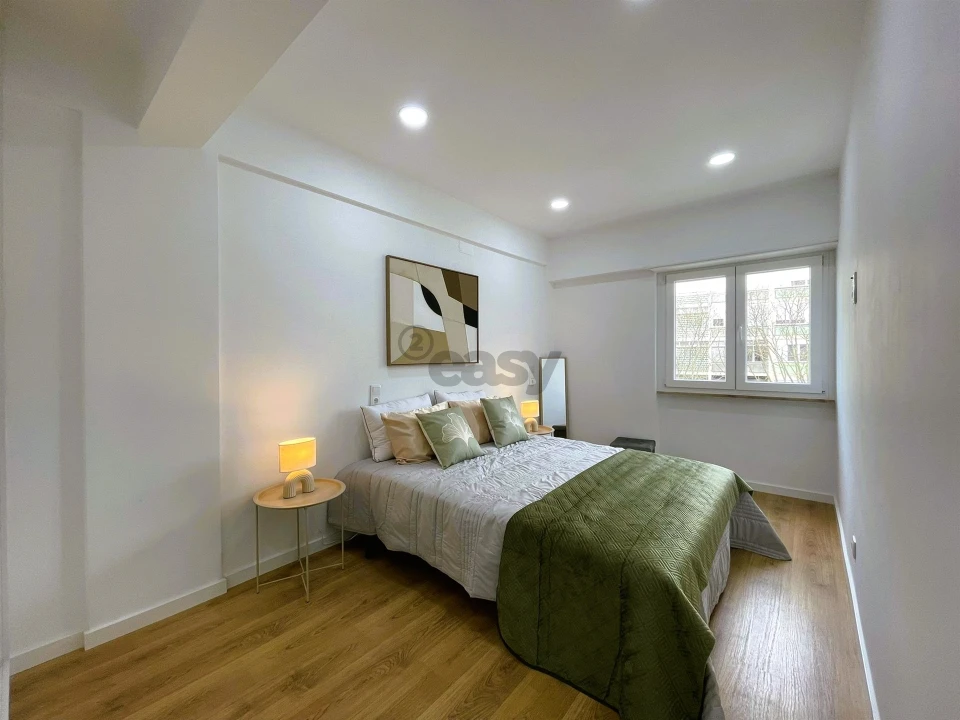 Apartamento T3 para Venda em Benfica Foto 18