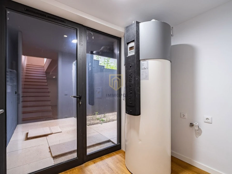 Moradia T4 para Venda em Canidelo Foto 46