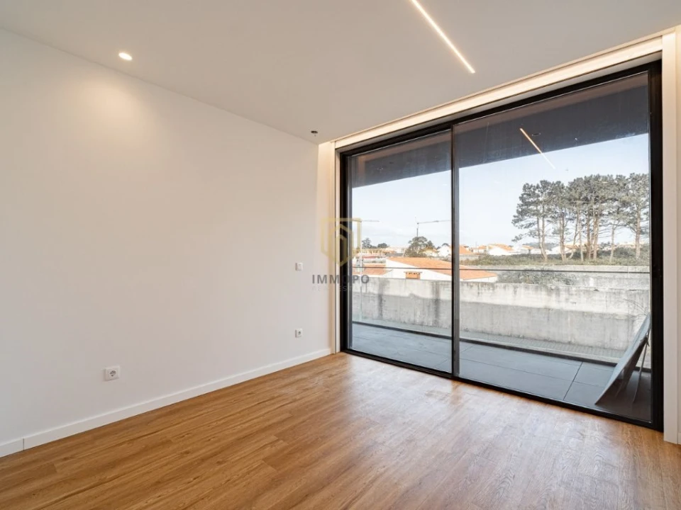 Moradia T4 para Venda em Canidelo Foto 27