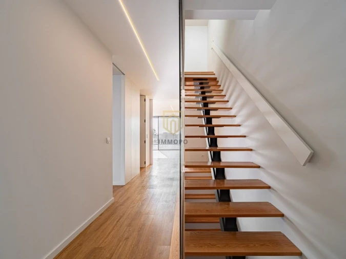 Moradia T4 para Venda em Canidelo Foto 44