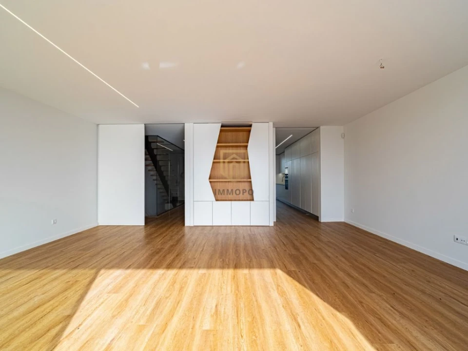 Moradia T4 para Venda em Canidelo Foto 11