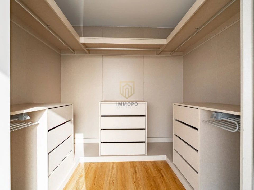 Moradia T4 para Venda em Canidelo Foto 24