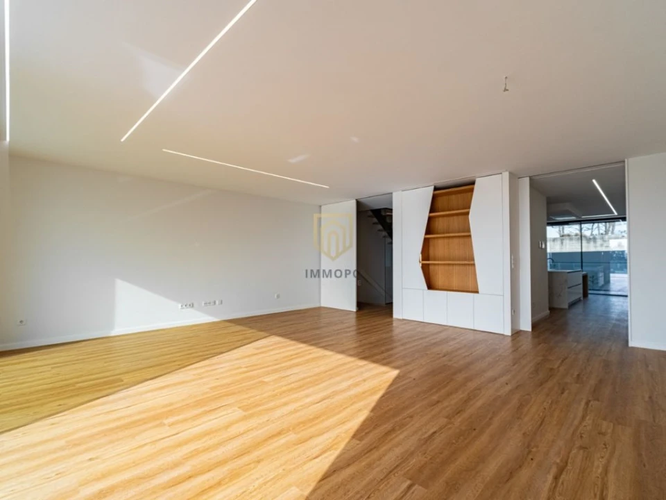 Moradia T4 para Venda em Canidelo Foto 14