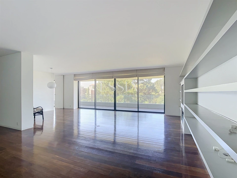 Apartamento T3 para Arrendamento em Aldoar, Foz do Douro e Nevogilde Foto 4