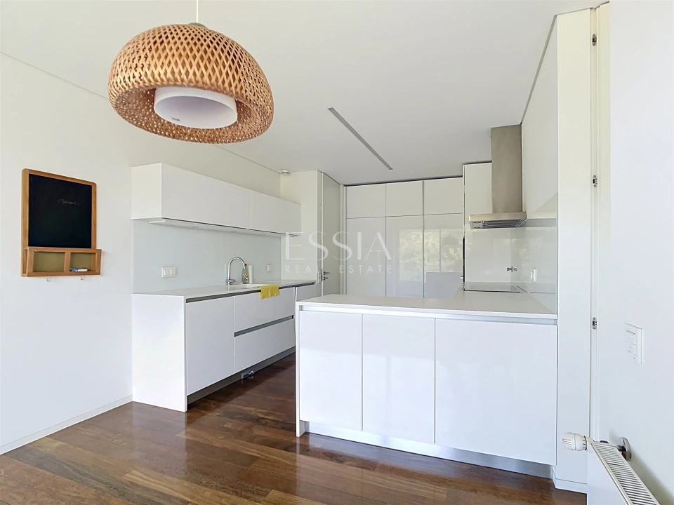 Apartamento T3 para Arrendamento em Aldoar, Foz do Douro e Nevogilde Foto 10