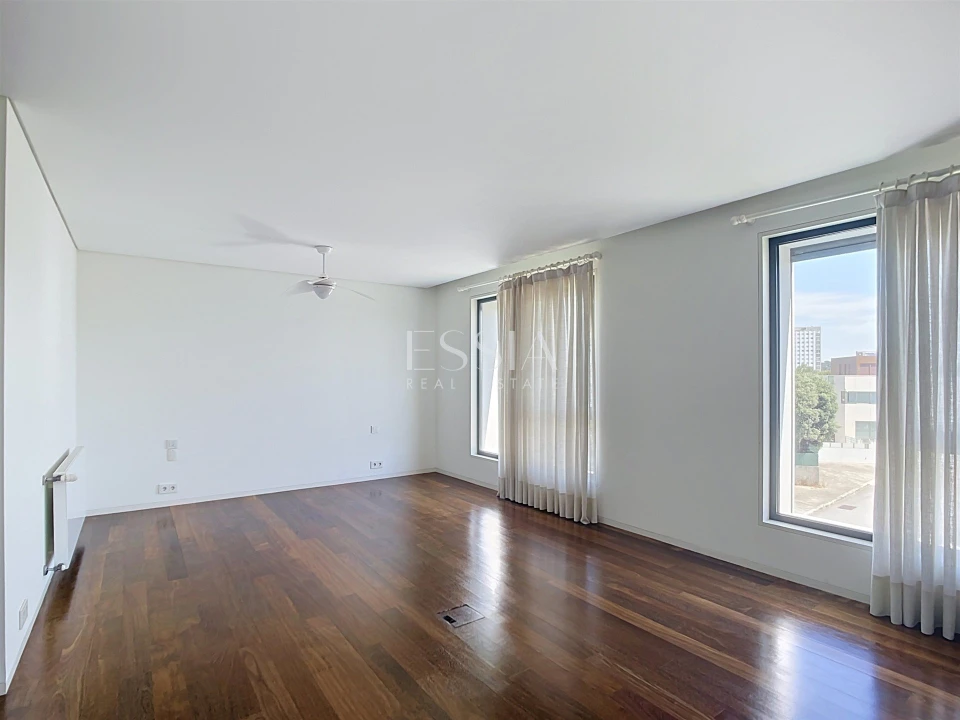 Apartamento T3 para Arrendamento em Aldoar, Foz do Douro e Nevogilde Foto 20