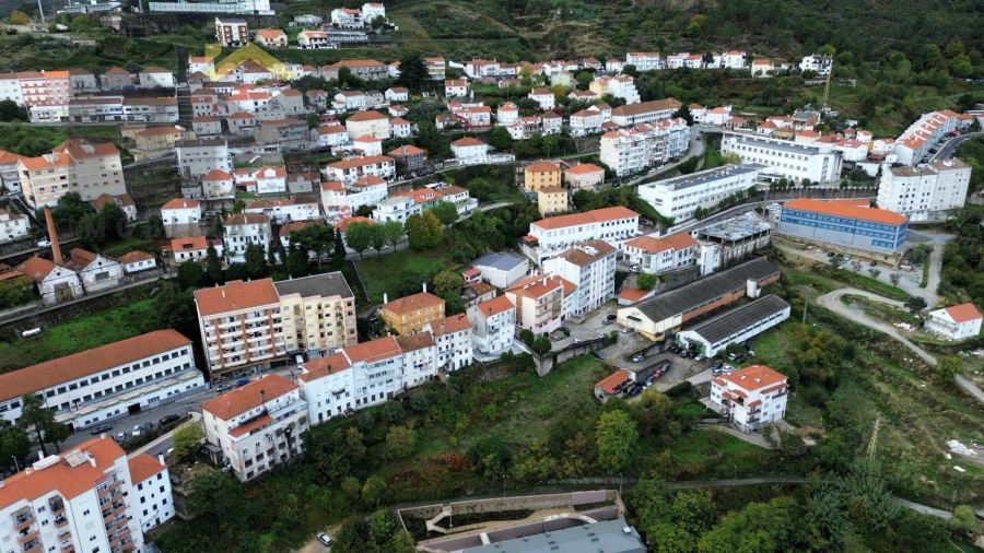 Terreno para Venda em Covilhã e Canhoso Foto 4