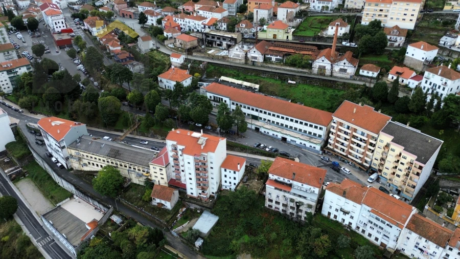 Terreno para Venda em Covilhã e Canhoso Foto 3