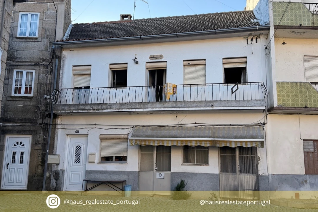 Moradia T4 para Venda em Aldeia do Bispo, Águas e Aldeia de João Pires Foto 1