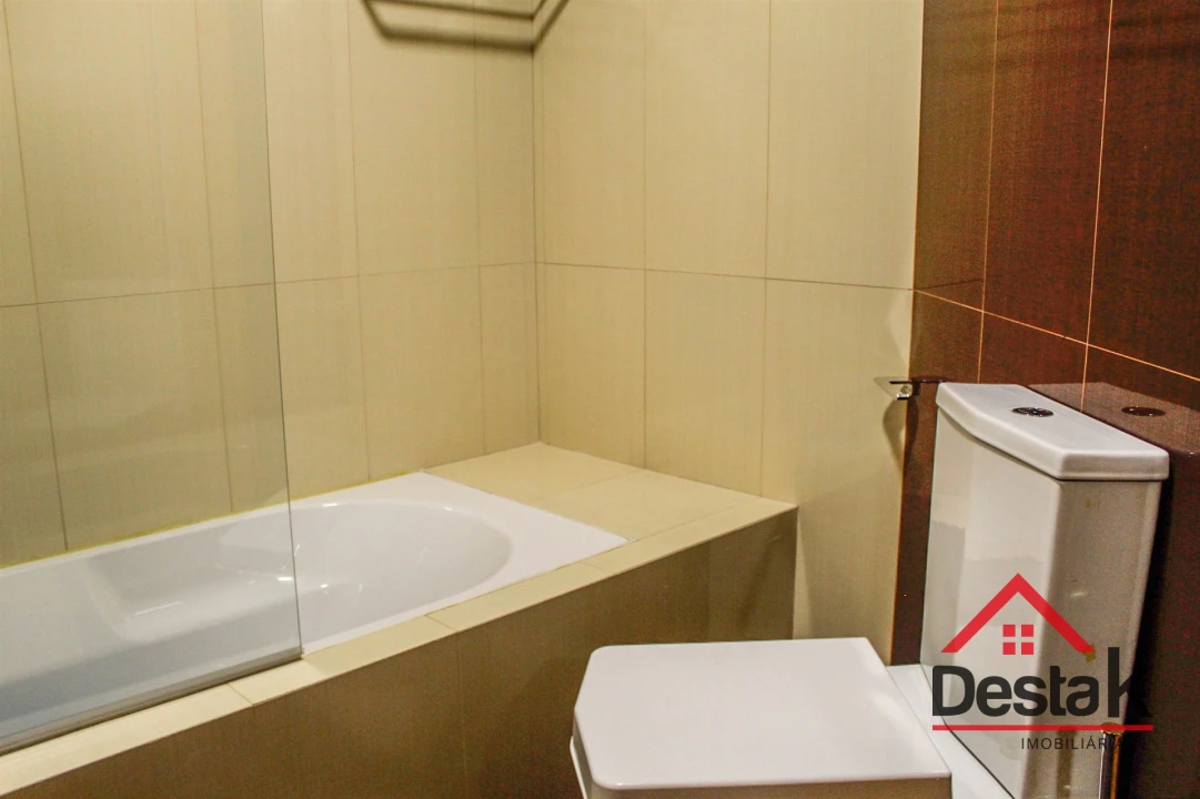 Apartamento T3 para Venda em Viseu Foto 15