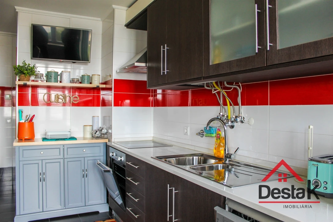 Apartamento T3 para Venda em Viseu Foto 3