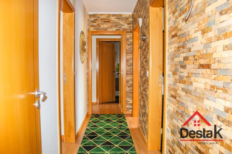 Apartamento T3 para Venda em Viseu Foto 13