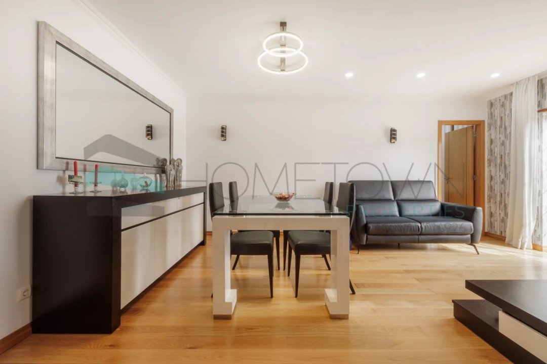 Apartamento T1 para Venda em Quarteira Foto 4