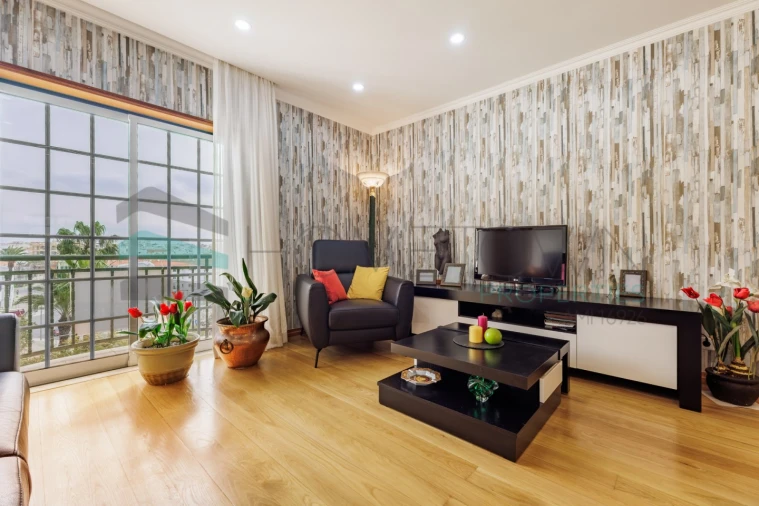 Apartamento T1 para Venda em Quarteira Foto 2