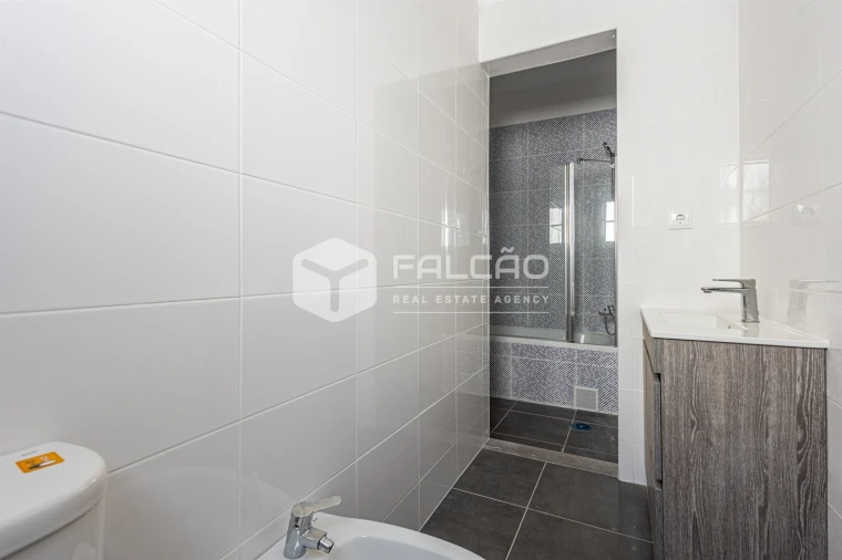 Apartamento T4 para Arrendamento em Marvila, Ribeira Santarém, São Salvador, São Nicolau Foto 41