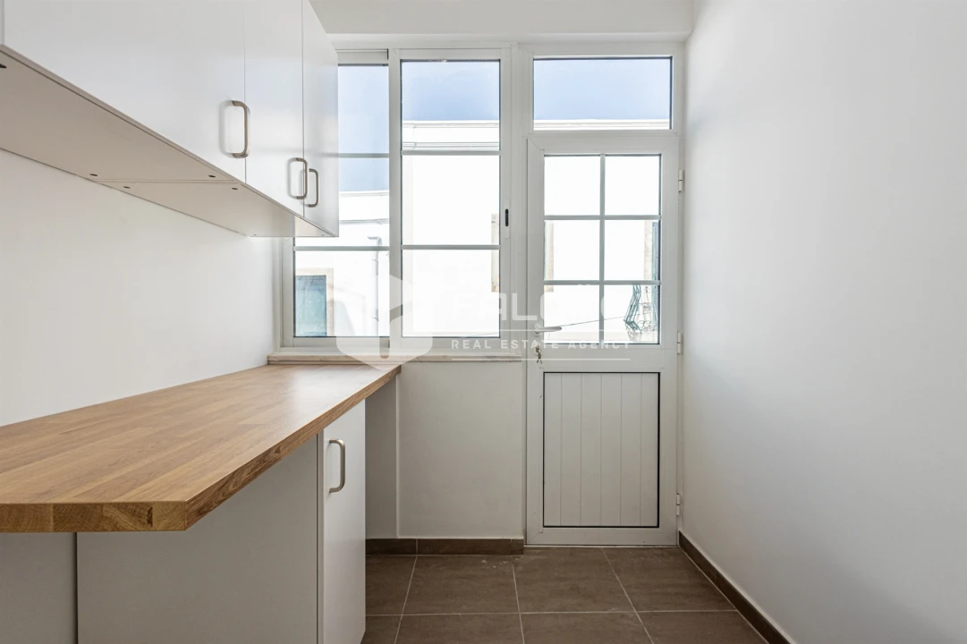 Apartamento T4 para Arrendamento em Marvila, Ribeira Santarém, São Salvador, São Nicolau Foto 5