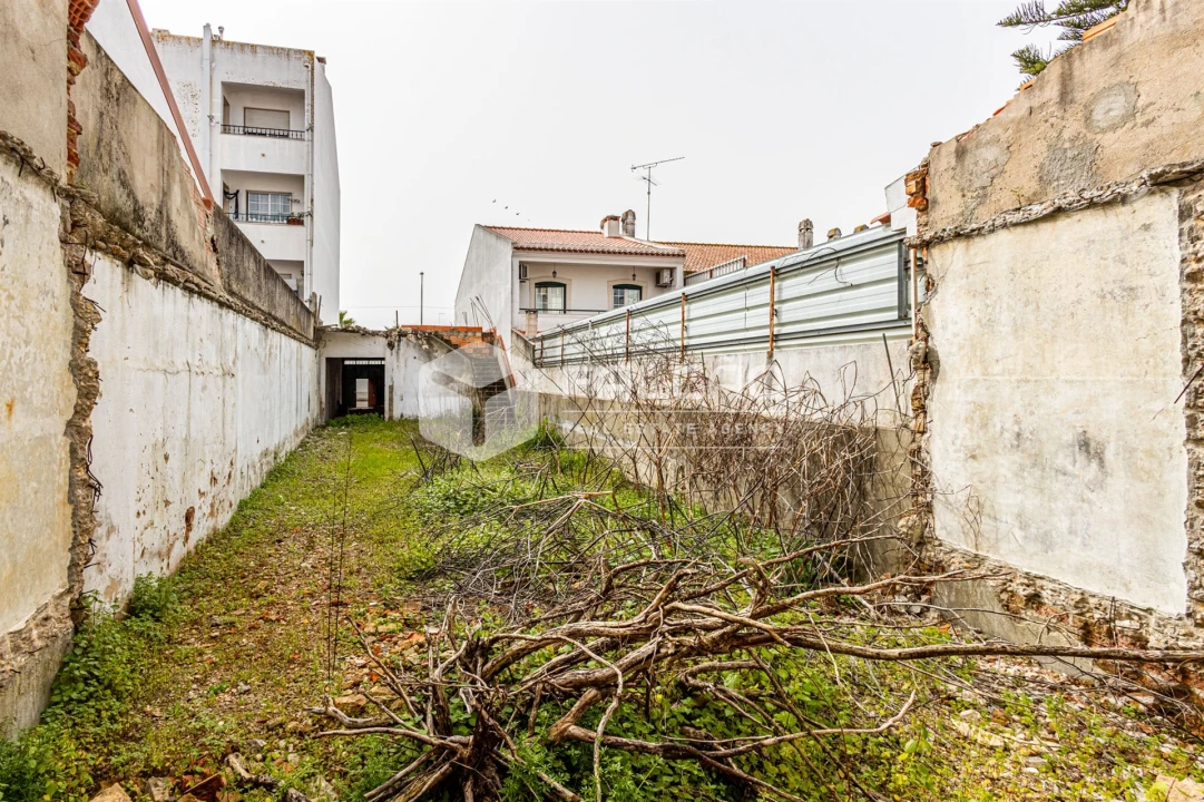 Terreno para Venda em Almeirim Foto 8