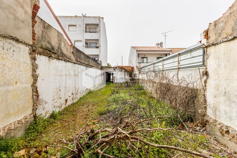Terreno para Venda em Almeirim Foto 9