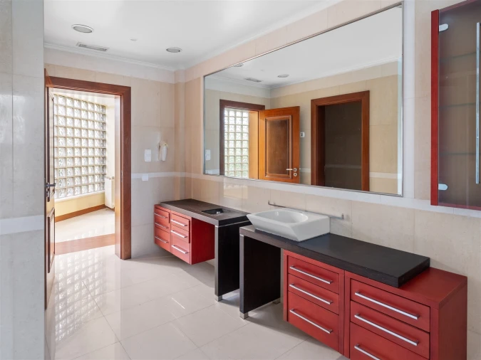 Moradia T7 para Venda em Queluz e Belas Foto 21