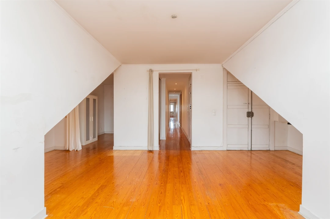 Apartamento T2 para Venda em Misericórdia Foto 31
