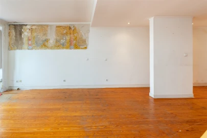 Apartamento T2 para Venda em Misericórdia