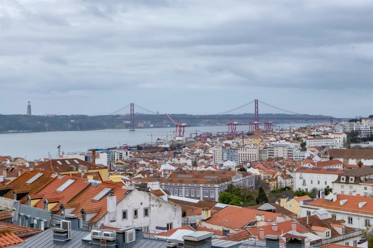 Apartamento T2 para Venda em Misericórdia Foto 4