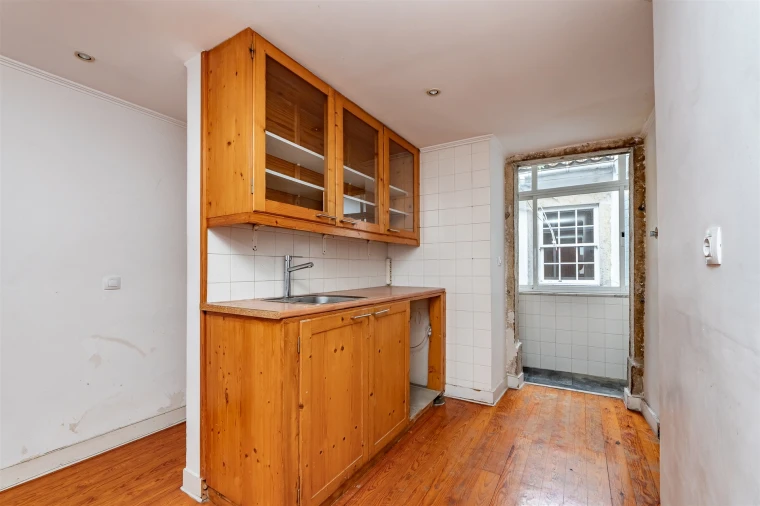 Apartamento T2 para Venda em Misericórdia Foto 11