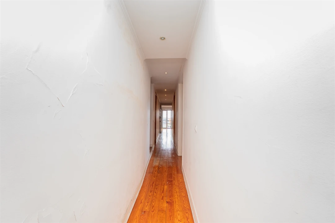 Apartamento T2 para Venda em Misericórdia Foto 9