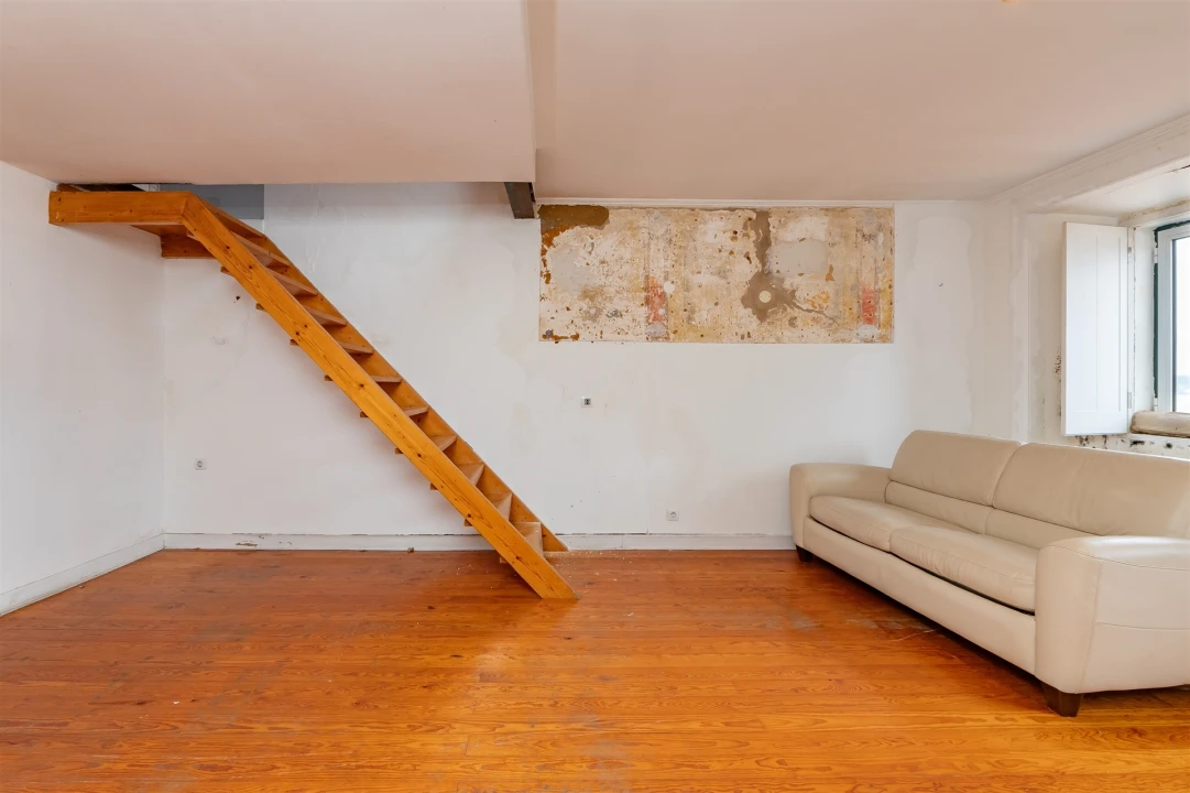 Apartamento T2 para Venda em Misericórdia Foto 14