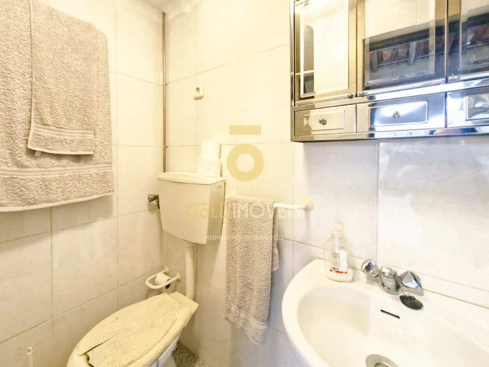 Moradia T3 para Venda em Branca Foto 10