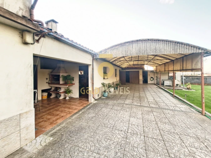 Moradia T3 para Venda em Branca Foto 7