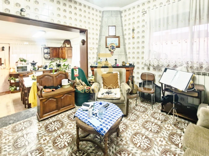 Moradia T3 para Venda em Branca Foto 30