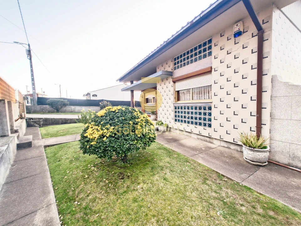 Moradia T3 para Venda em Branca Foto 20