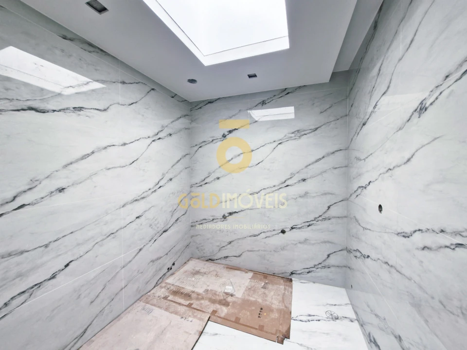 Moradia T3 para Venda em Loureiro Foto 12