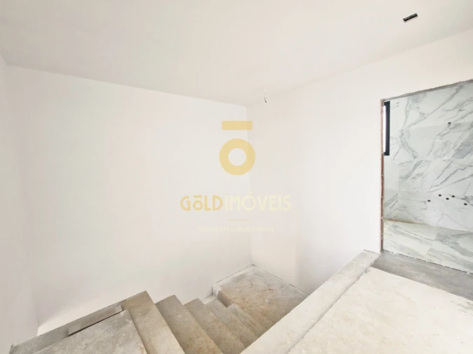 Moradia T3 para Venda em Loureiro Foto 8