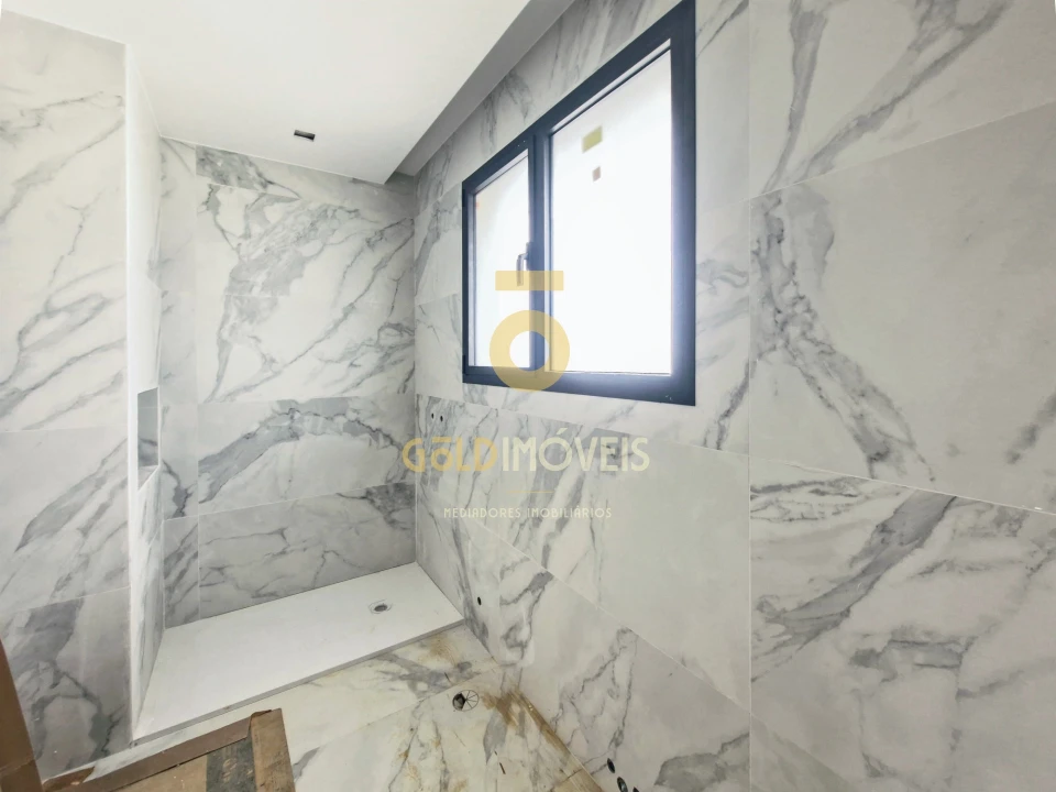 Moradia T3 para Venda em Loureiro Foto 11