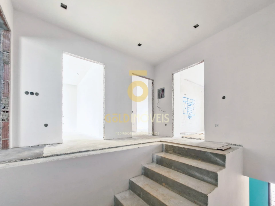 Moradia T3 para Venda em Loureiro Foto 7