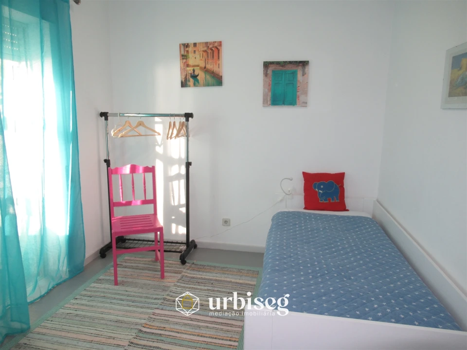 Apartamento T2 para Arrendamento em Buarcos Foto 9