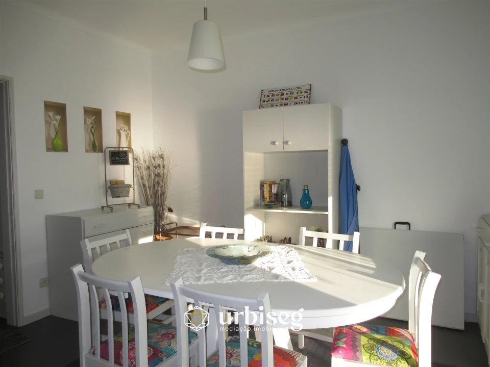 Apartamento T2 para Arrendamento em Buarcos Foto 5