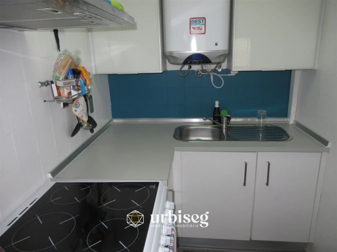 Apartamento T2 para Arrendamento em Buarcos Foto 4