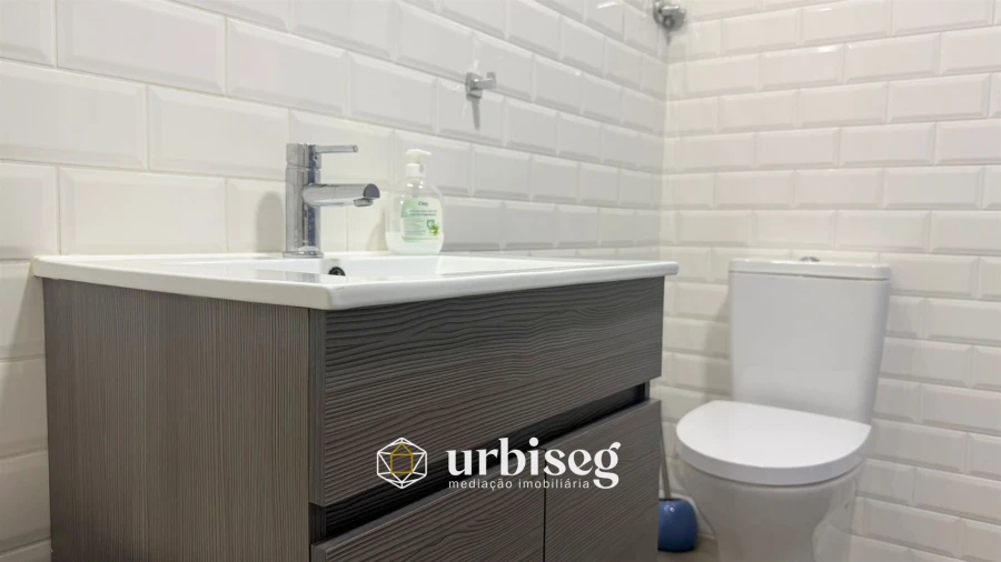 Apartamento T2 para Arrendamento em Buarcos Foto 22