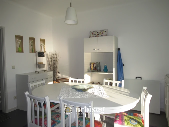 Apartamento T2 para Arrendamento em Buarcos Foto 5