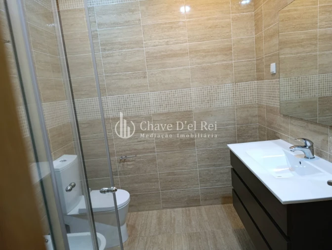 Apartamento T4 para Arrendamento em Viseu Foto 15