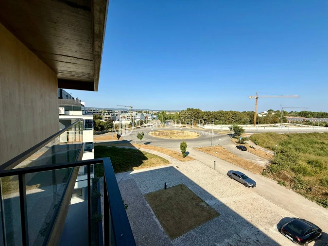 Apartamento T4 para Venda em Repeses e São Salvador Foto 6