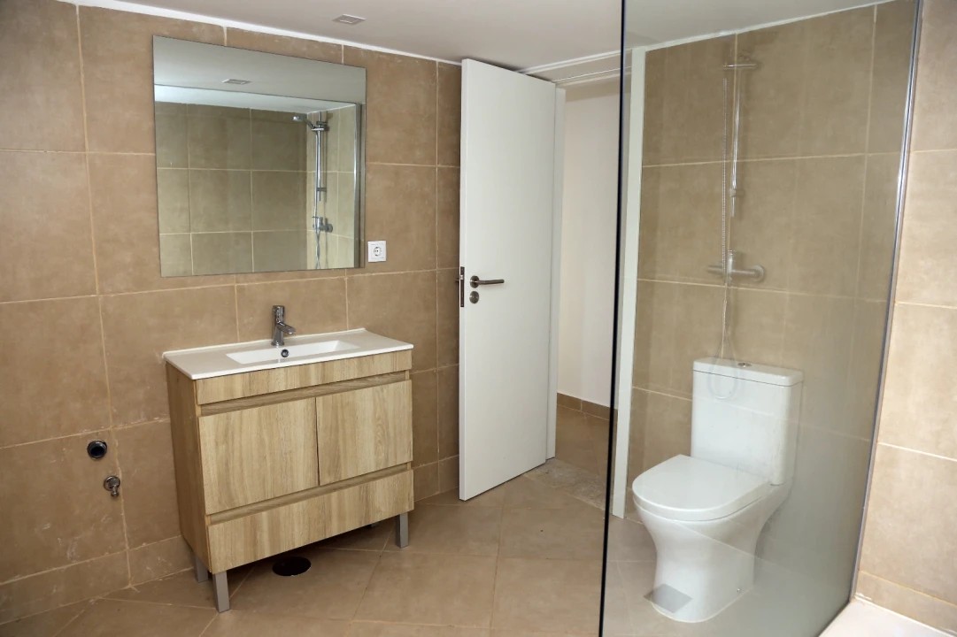 Moradia T2 para Venda em Lustosa e Barrosas (Santo Estêvão) Foto 13