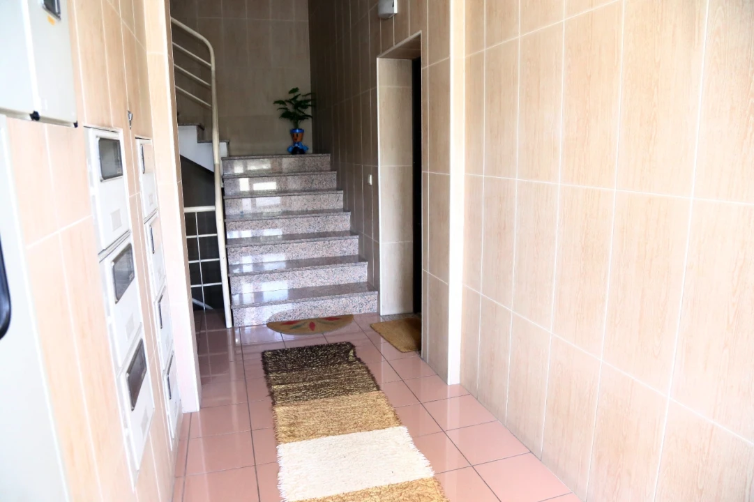 Apartamento T2 para Venda em Paços de Ferreira Foto 4