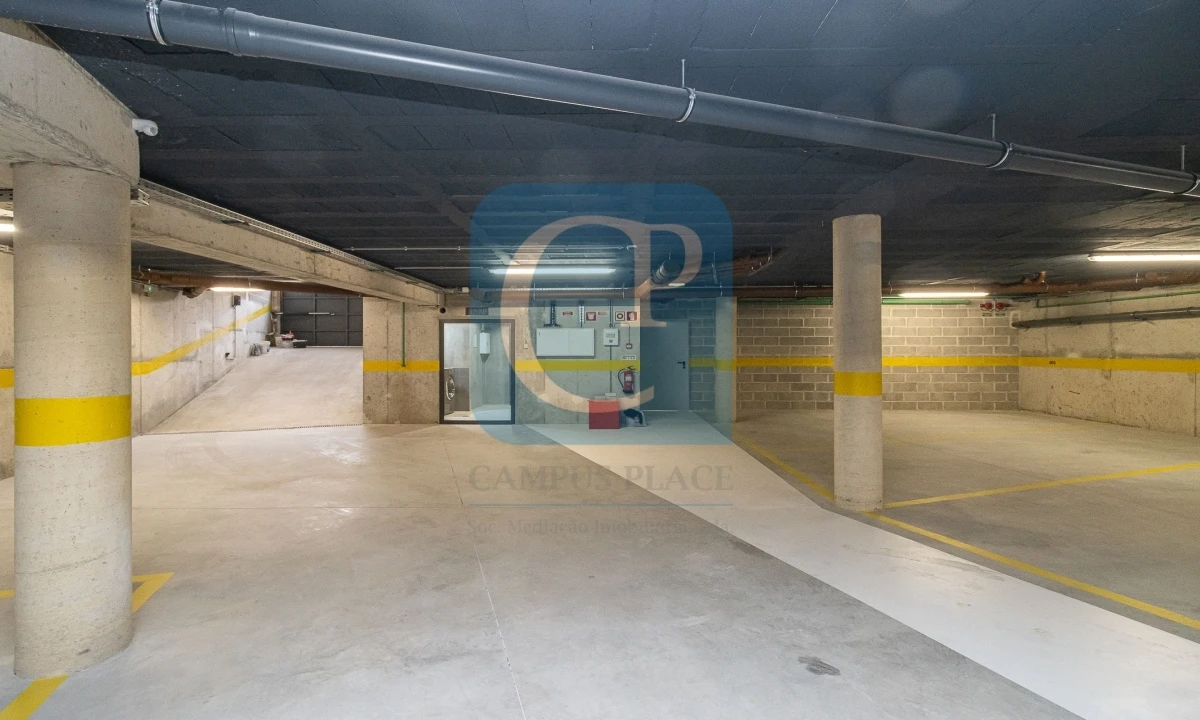 Apartamento T2 para Arrendamento em Paranhos Foto 18