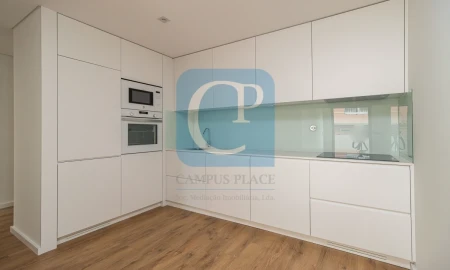 Apartamento T2 para Arrendamento em Paranhos